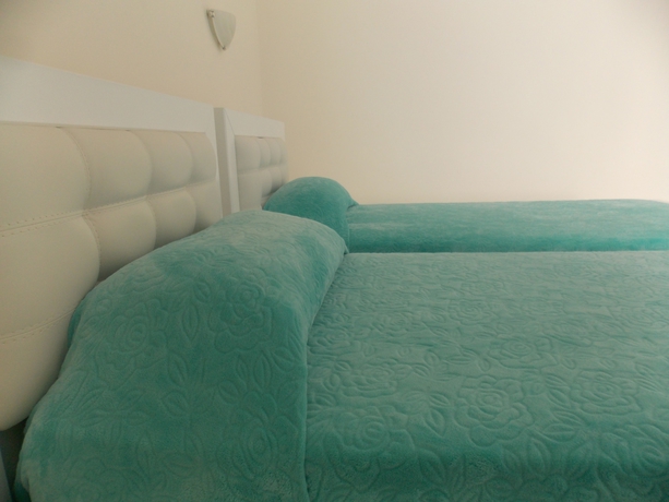 Imagen de la habitación del Hotel Kompleks Joni. Foto 14