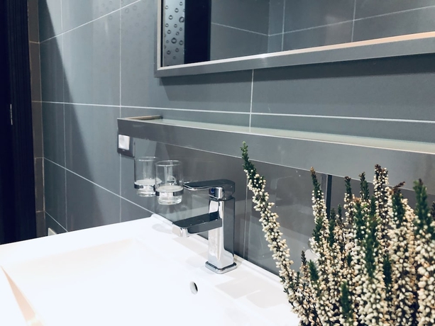 Imagen de la habitación del Hotel Kompleksi Arifi. Foto 14