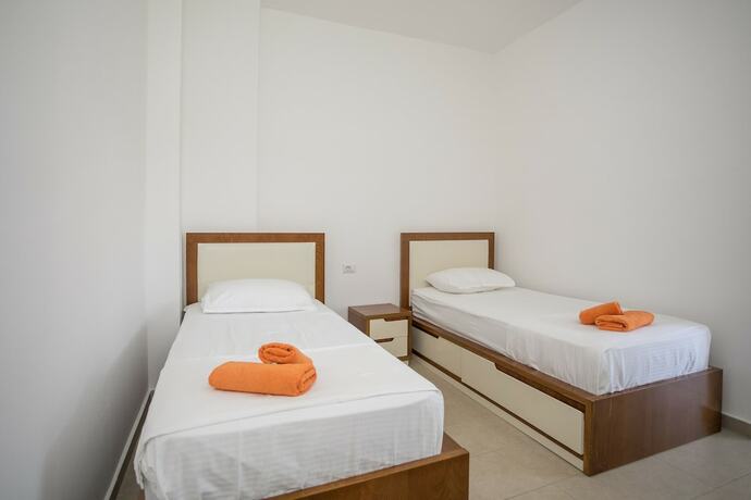 Imagen general del Hotel Kompleksi Royal. Foto 5