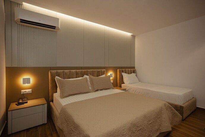 Imagen general del Hotel Kompleksi Royal. Foto 12