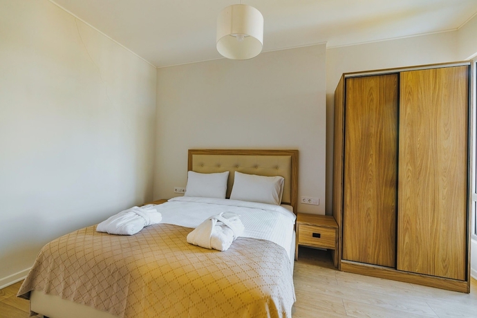 Imagen de la habitación del Hotel Komunna Luxe. Foto 3