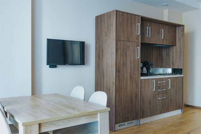 Imagen de la habitación del Hotel Komunna Luxe. Foto 8