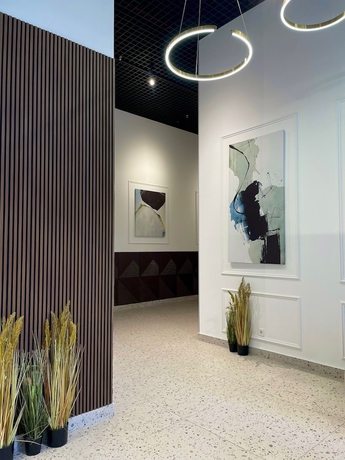 Imagen de los interiores del Hotel Komunna Luxe. Foto 13