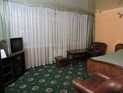 Imagen general del Hotel Komylfo. Foto 1