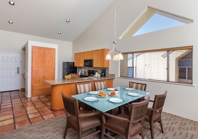 Imagen de la habitación del Hotel Kona Coast Resort. Foto 5