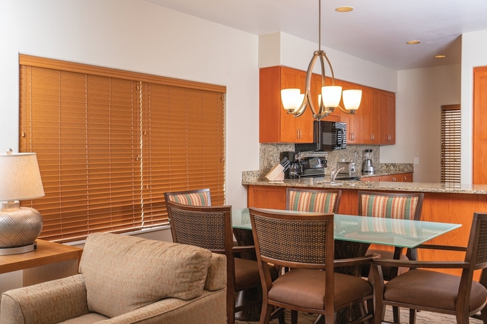 Imagen de la habitación del Hotel Kona Coast Resort. Foto 12