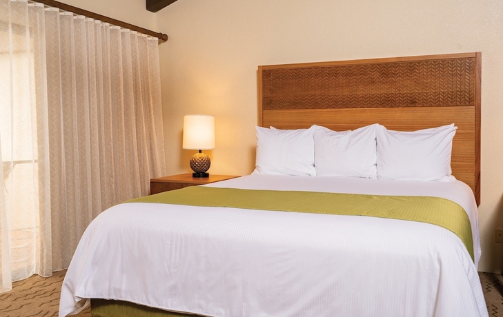 Imagen de la habitación del Hotel Kona Coast Resort. Foto 15