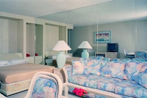 Imagen de la habitación del Hotel Kona Islander Vacation Club. Foto 8