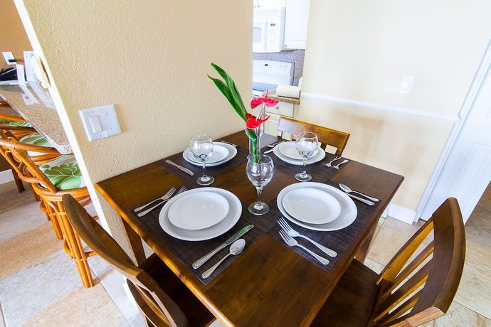 Imagen de la habitación del Hotel Kona Reef Resort. Foto 6