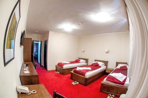 Imagen de la habitación del Hotel Konak Konjic. Foto 18