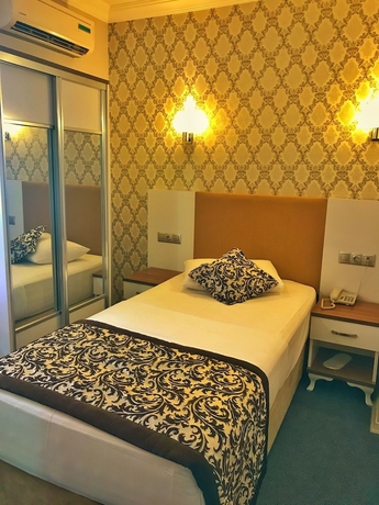 Imagen de la habitación del Hotel Konak Park. Foto 2