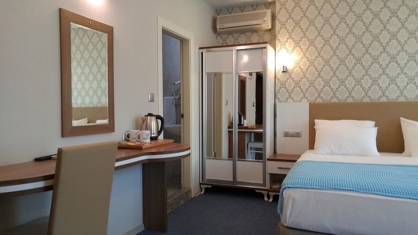 Imagen de la habitación del Hotel Konak Park. Foto 11