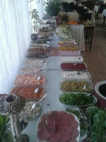 Imagen del bar/restaurante del Hotel Konak Saray. Foto 12