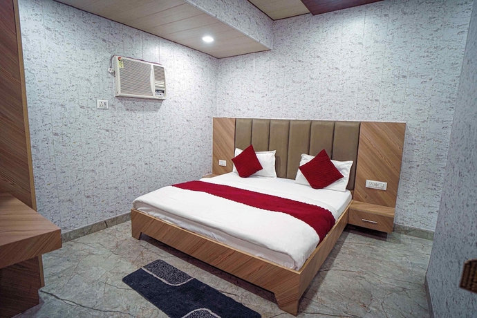 Imagen de la habitación del Hotel Konark INN, Bareilly. Foto 2