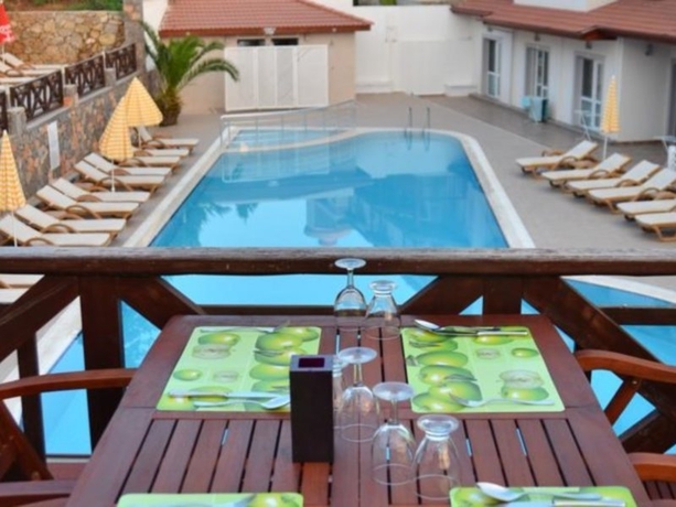 Imagen general del Hotel Konfor Suite Otel. Foto 4