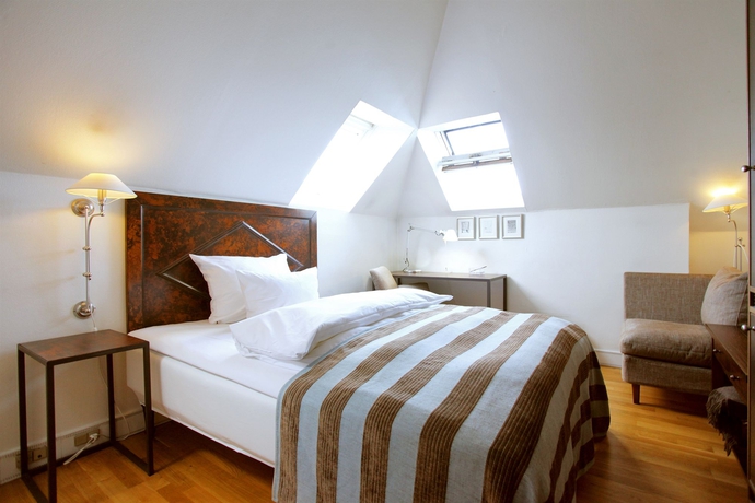 Imagen de la habitación del Hotel Kong Arthur. Foto 5