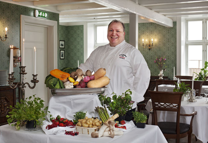 Imagen de los interiores del Hotel Kong Carl. Foto 14