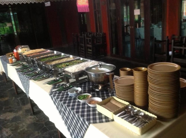 Imagen del bar/restaurante del Hotel Kong Garden View Resort. Foto 5