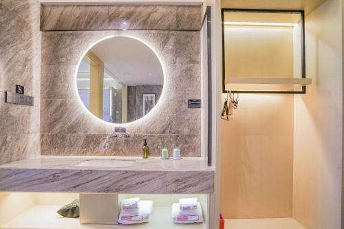 Imagen de la habitación del Hotel Konggu Youlan Ningbo Yuyao North Xinjian Road. Foto 20