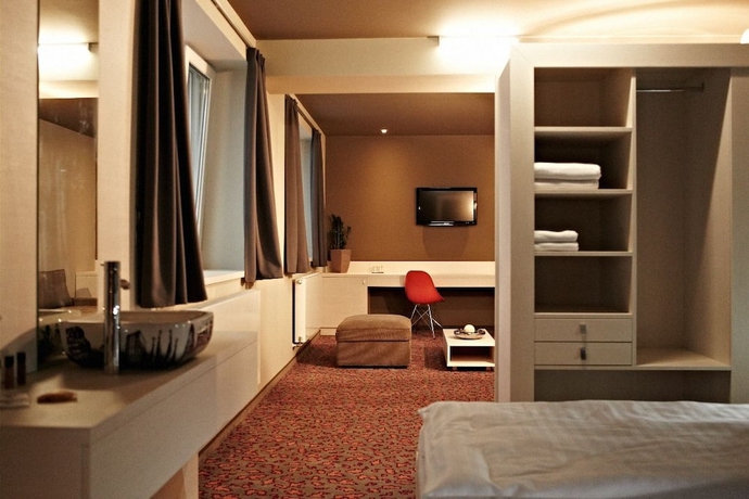 Imagen de la habitación del Hotel Kongres Roca. Foto 2