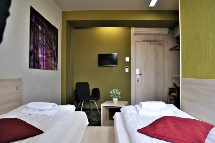 Imagen de la habitación del Hotel Kongres Roca. Foto 14