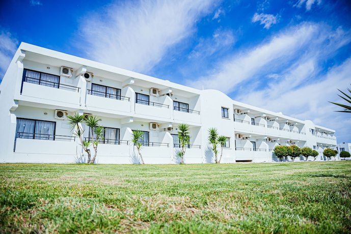 Imagen general del Hotel Konnos Bay Gardens. Foto 5