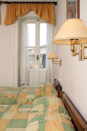 Imagen de la habitación del Hotel Konstantinoupolis. Foto 9