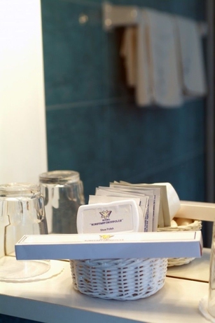 Imagen de la habitación del Hotel Konstantinoupolis. Foto 12