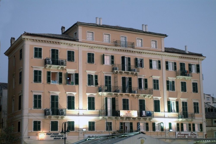 Imagen de los exteriores del Hotel Konstantinoupolis. Foto 16