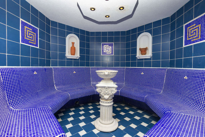 Imagen de los interiores del Hotel Kontakt Wellness. Foto 13