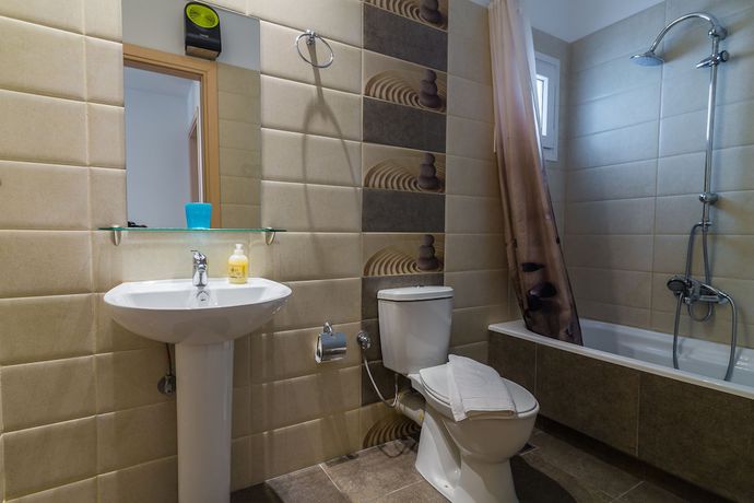 Imagen de la habitación del Hotel Kontes. Foto 10