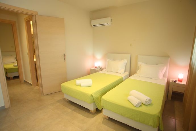 Imagen de la habitación del Hotel Kontes. Foto 12