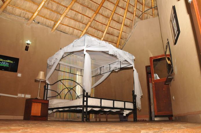 Imagen de la habitación del Hotel Kontiki Hoima. Foto 4