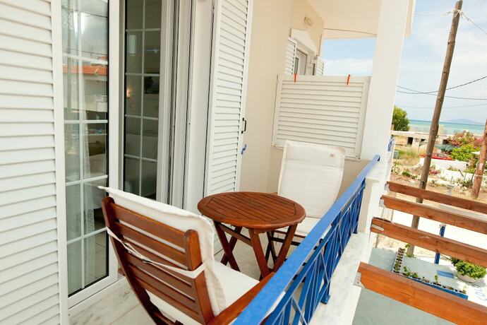 Imagen de la habitación del Hotel Kontogoni Rooms. Foto 17