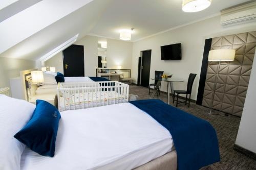Imagen de la habitación del Hotel Kontrast. Foto 9