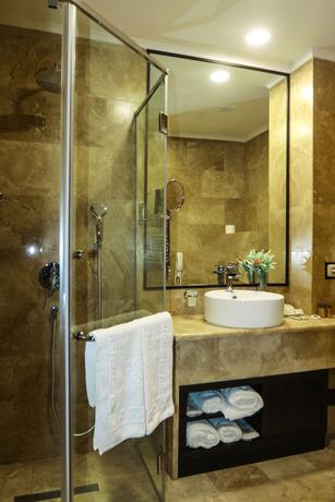 Imagen de la habitación del Hotel Konyak. Foto 5
