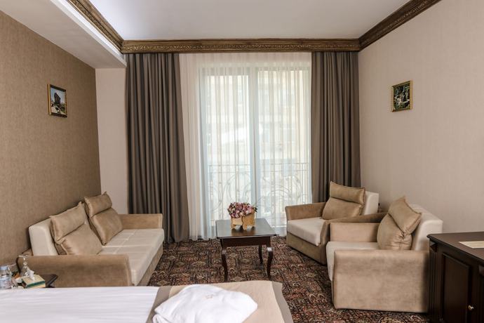 Imagen de la habitación del Hotel Konyak. Foto 7