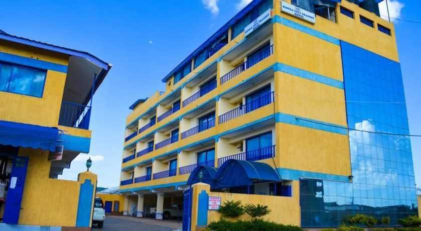Imagen general del Hotel Konza City Tranzit. Foto 1