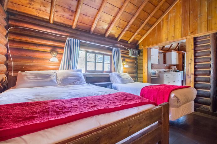 Imagen de la habitación del Hotel Kootenay Park Lodge. Foto 10