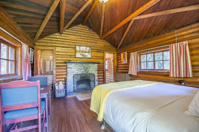 Imagen de la habitación del Hotel Kootenay Park Lodge. Foto 17