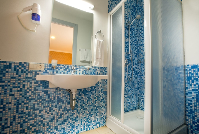 Imagen de la habitación del Hotel Kopala. Foto 7