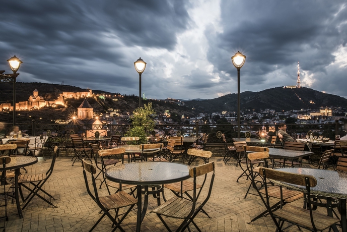 Imagen del bar/restaurante del Hotel Kopala. Foto 3