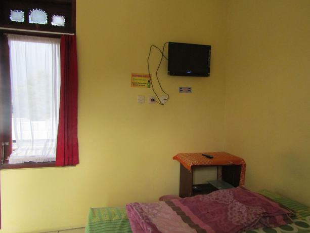 Imagen de la habitación del Hotel Kopeng Indah 2. Foto 16