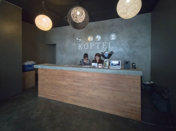 Imagen de los interiores del Hotel Koptel Budget Hotel. Foto 19