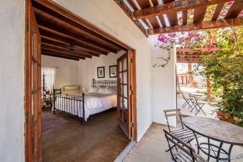 Imagen de la habitación del Hotel Korakia Pensione. Foto 2