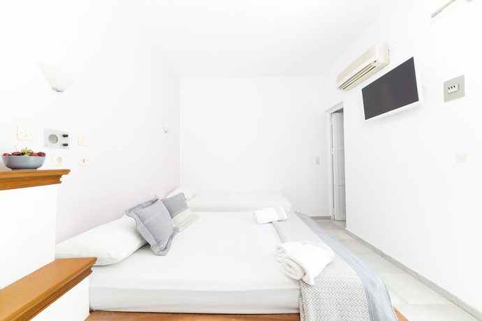 Imagen de la habitación del Hotel Korali Palace. Foto 16