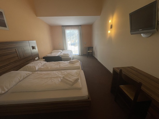 Imagen de la habitación del Hotel Koralpe, Wolfsberg. Foto 2