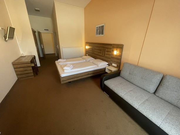 Imagen de la habitación del Hotel Koralpe, Wolfsberg. Foto 7