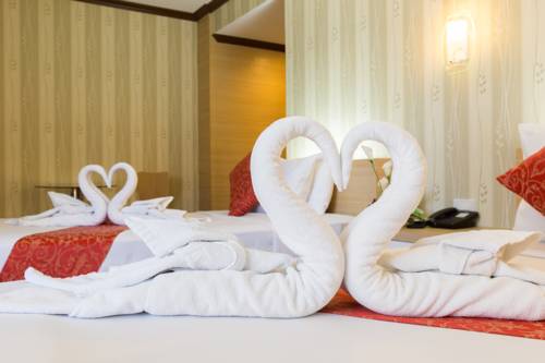 Imagen de la habitación del Hotel Korat. Foto 15