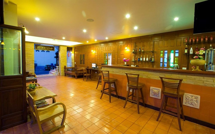 Imagen del bar/restaurante del Hotel Korbua House. Foto 3
